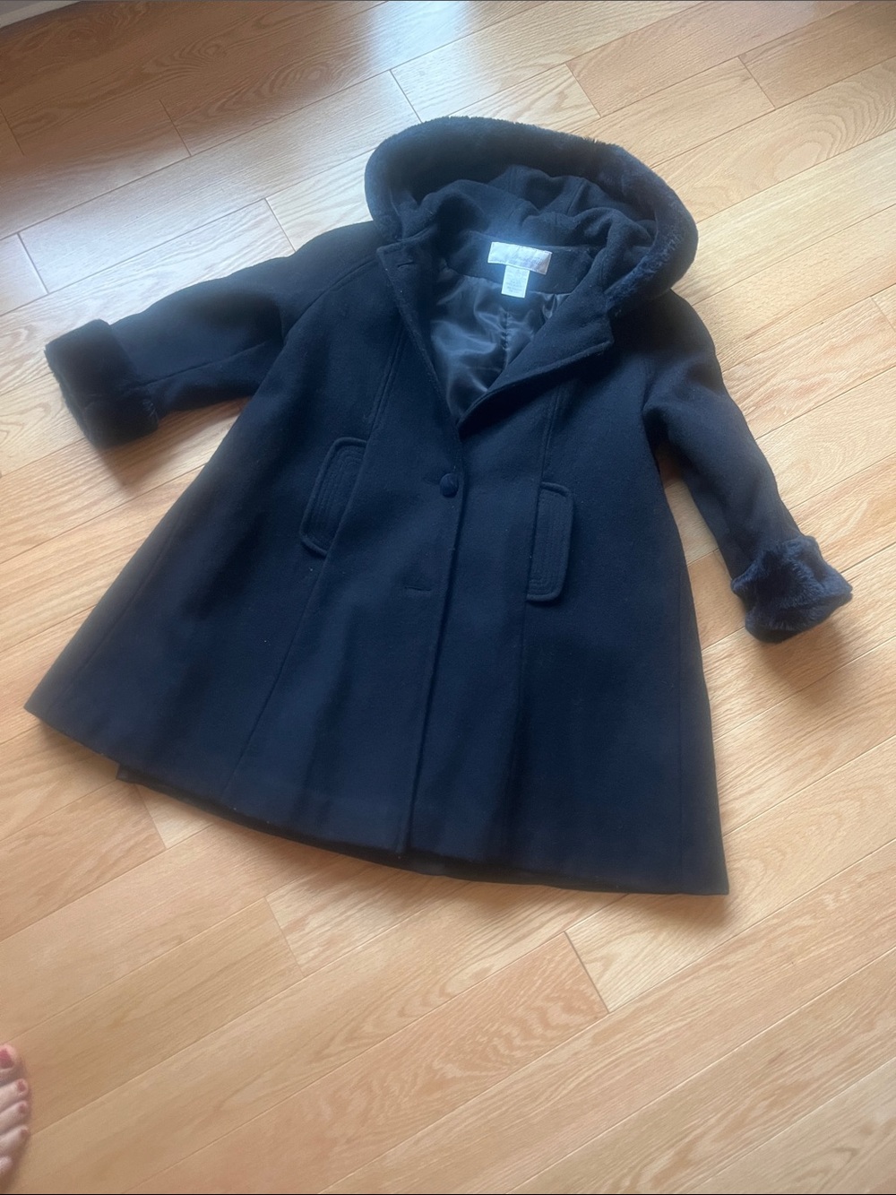 Marshall Fields Girl’s  Hooded Wool Coat, sz 5.